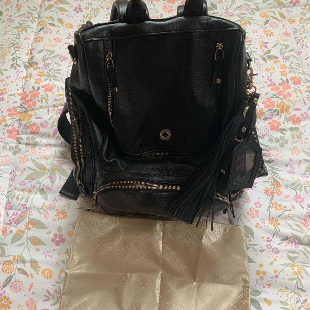 Kerikit Full Amber Leather Backpack